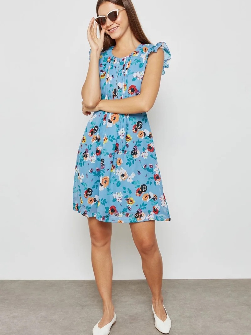 Yumi Blue Floral Dress- Size 6